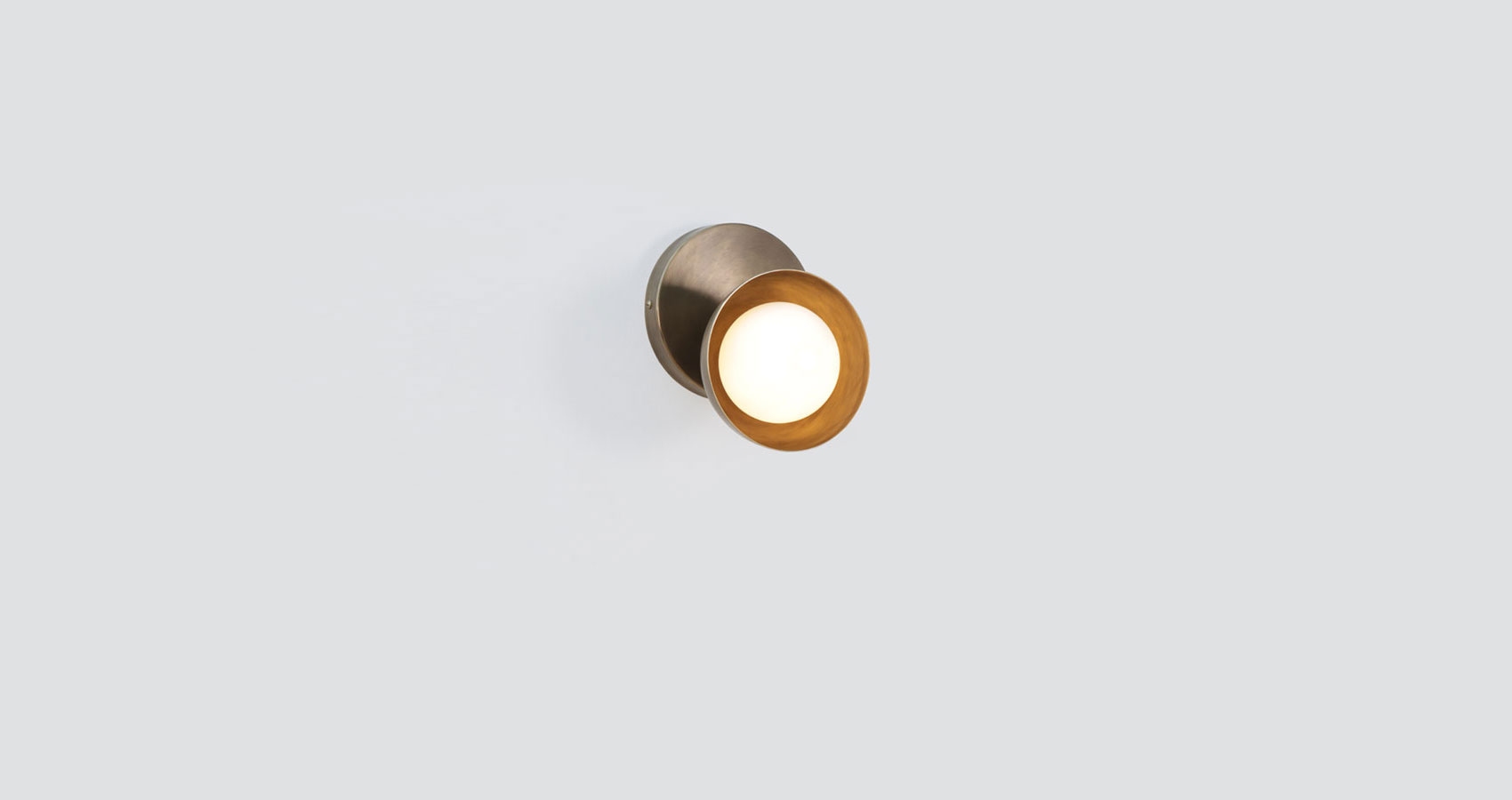 Buy Stylish wall sconce stem light in India